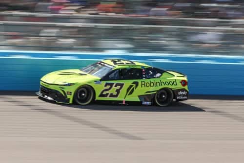Phoenix Raceway - Image 1