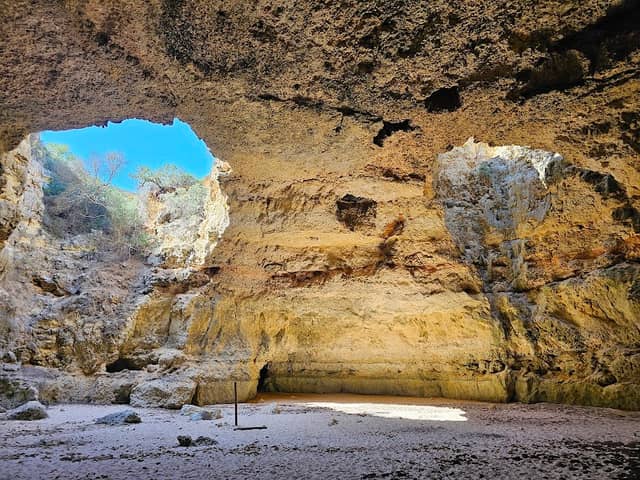 Algar dos Capitães - Image 1