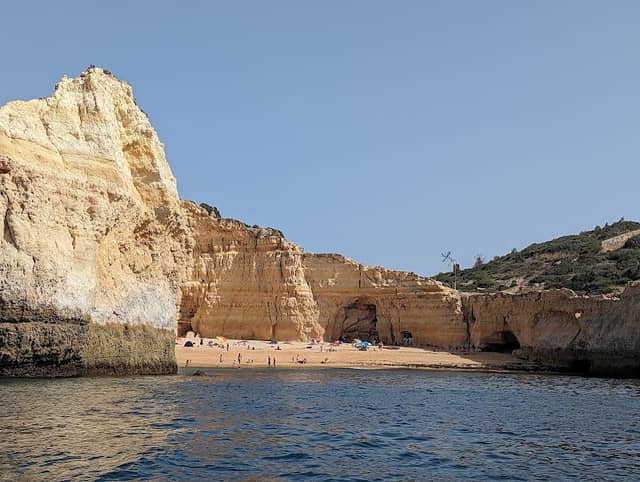 Praia do Carvalho - Image 2