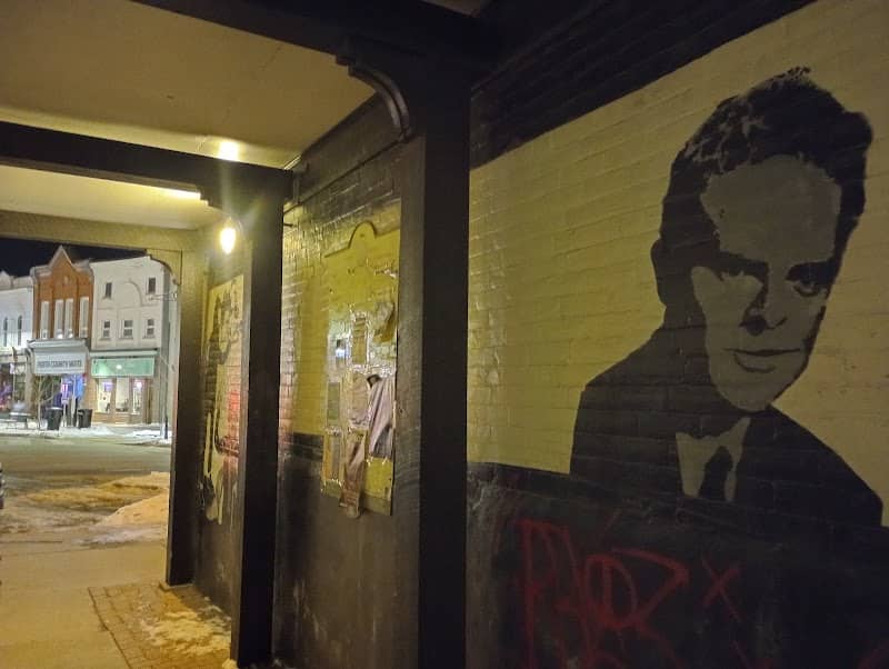 Allen's Alley - Image 1