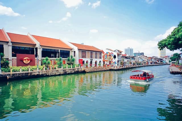 Melaka River Cruise Jeti Taman Rempah - Image 1