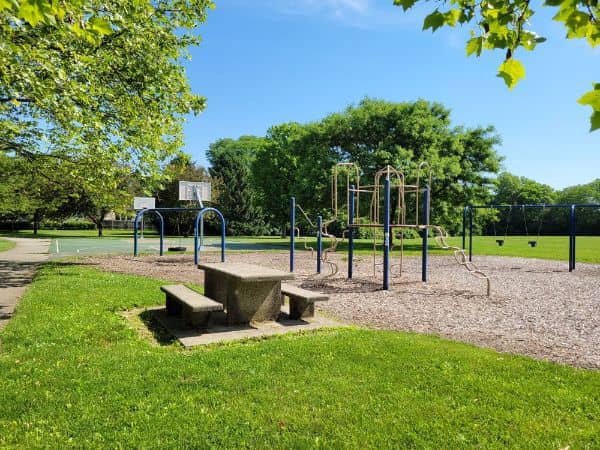 Sycamore Hills Park - Image 3