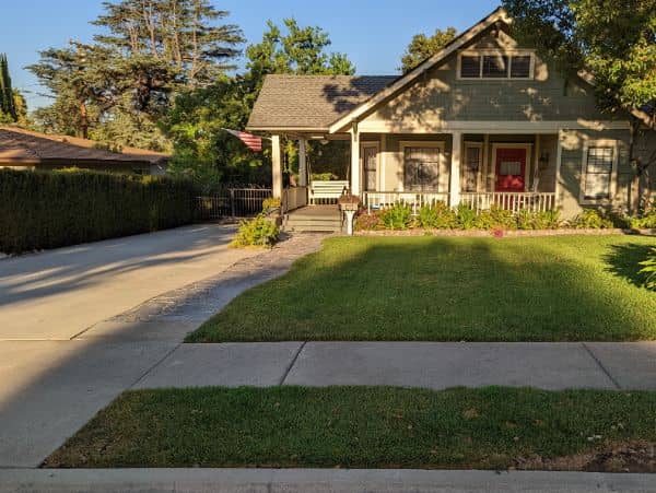 Jennifer's House in "Back to the Future" - Image 4