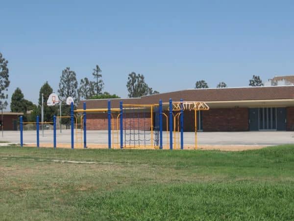Courreges Park - Image 2