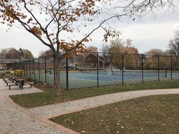 Mineola Memorial Park - Image 1