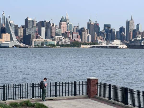 Riverwalk view of NYC - Image 1