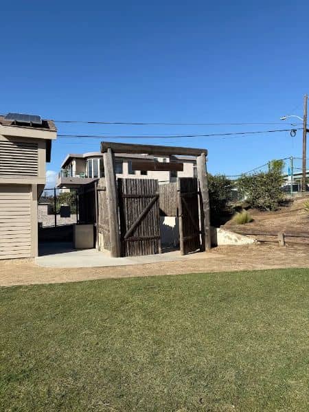 Fort Lots-o-Fun Park - Image 1