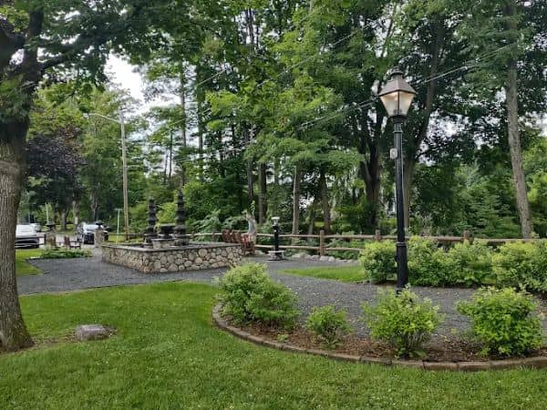 Ethel Barckley Memorial Park - Image 2