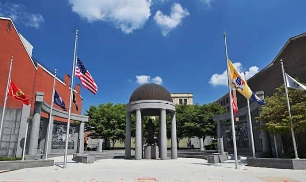 World War II Memorial - Image 3