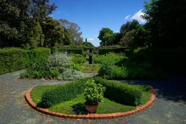 Gardens of the World - Image 2