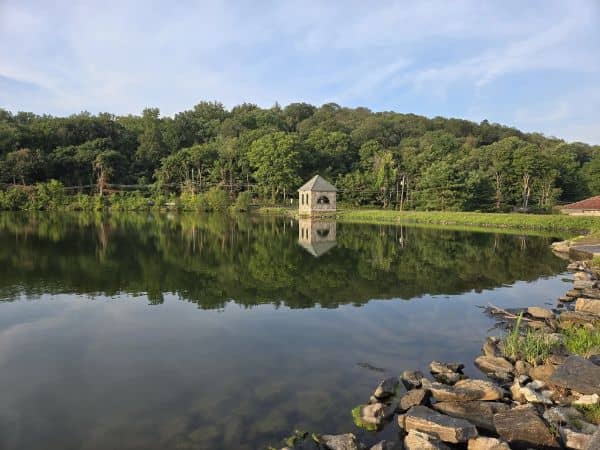 Tarrytown Lakes Park - Image 3