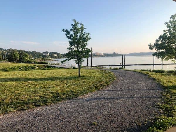 Peekskill Landing Park - Image 3