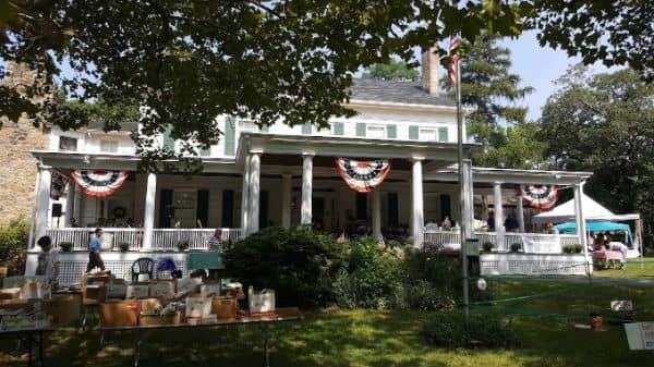 Cow Neck Peninsula Historical Society - Image 2