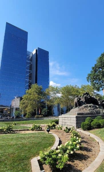 Military Park - Image 1