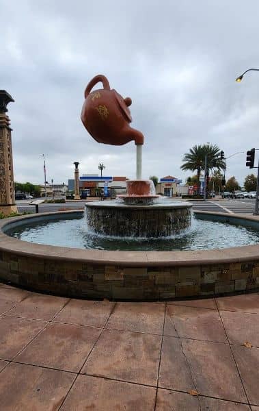 Floating Teapot Fountain - Image 3
