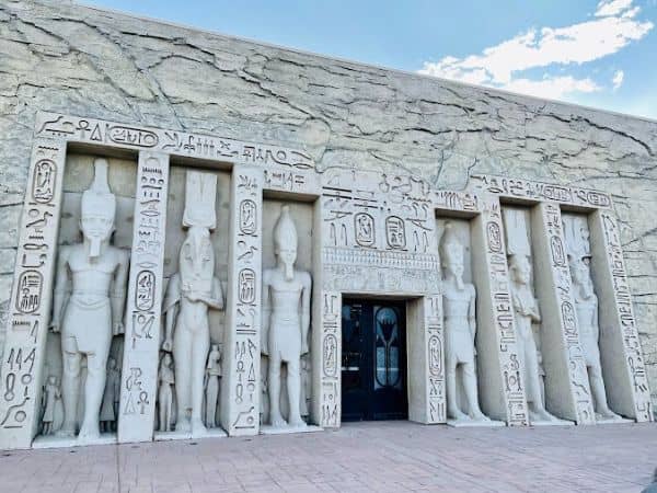 Egyptian Building - Image 2