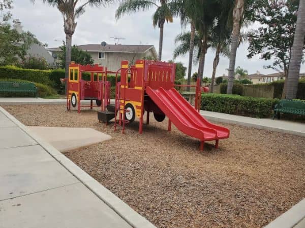 Denni Street Park - Image 3