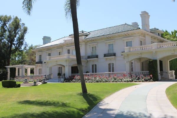 Wrigley Mansion - Image 3