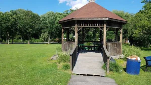 Louis Pascone Memorial Park - Image 1