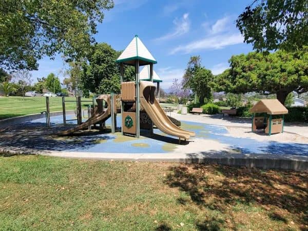 Knotty Pine Park - Image 3