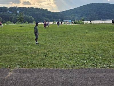 Candlewood Town Park - Image 2