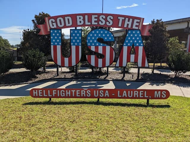 Welcome to Laurel Mississippi Sign - Image 3