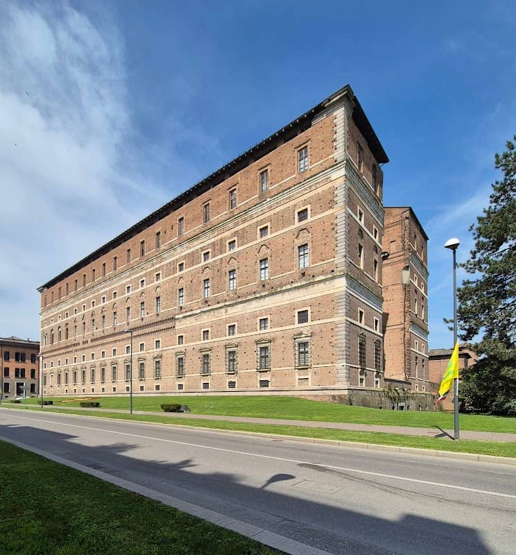 Palazzo Farnese - Image 1