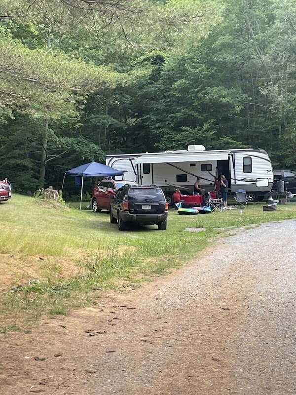 Pine Hollow Campground - Pownal VERMONT - Image 2