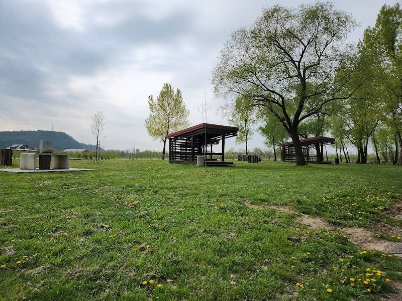 Piknik zona Zajarki - Image 1