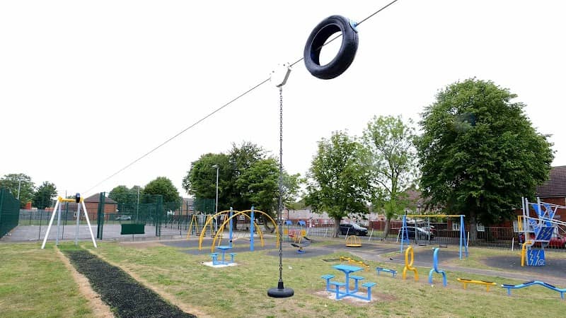 St Giles Park - Image 1