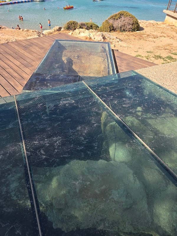 Hellenistic tombs - Image 1