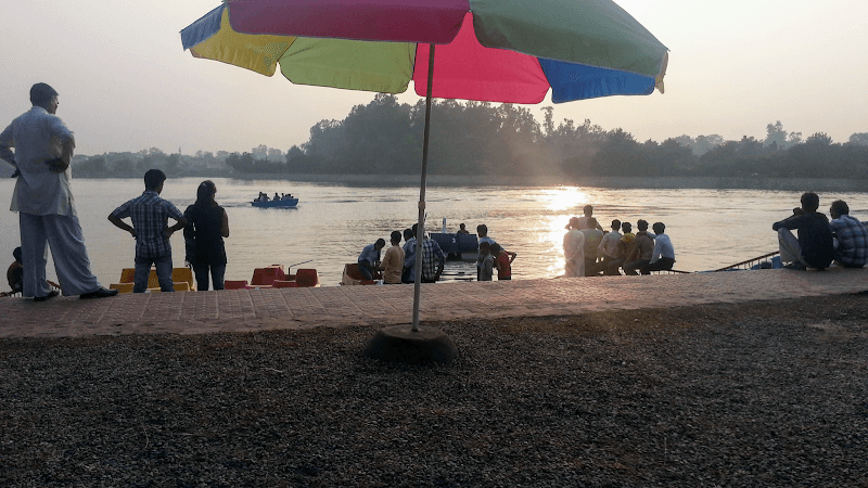 The Lake Paradise - Image 1
