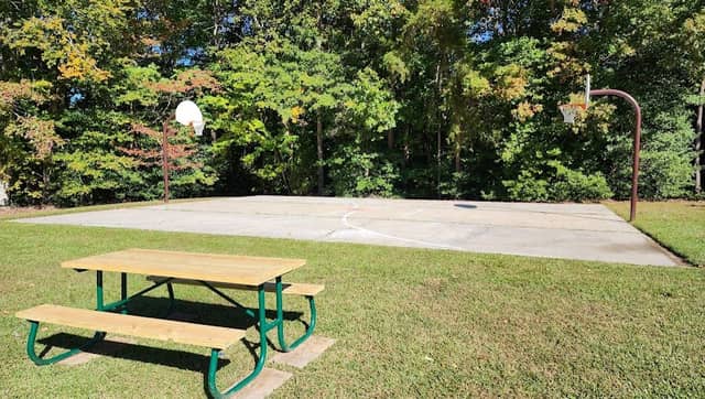 Windsor Forest Recreational Park (Members Only) - Image 1