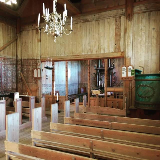 Høyjord stave church - Image 2