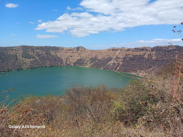 Mirador las 2 lagunas (lizmarck) - Image 1