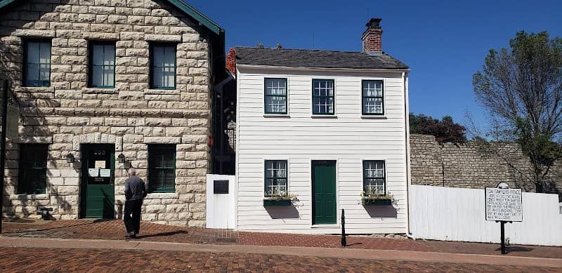 Becky Thatcher House - Image 2
