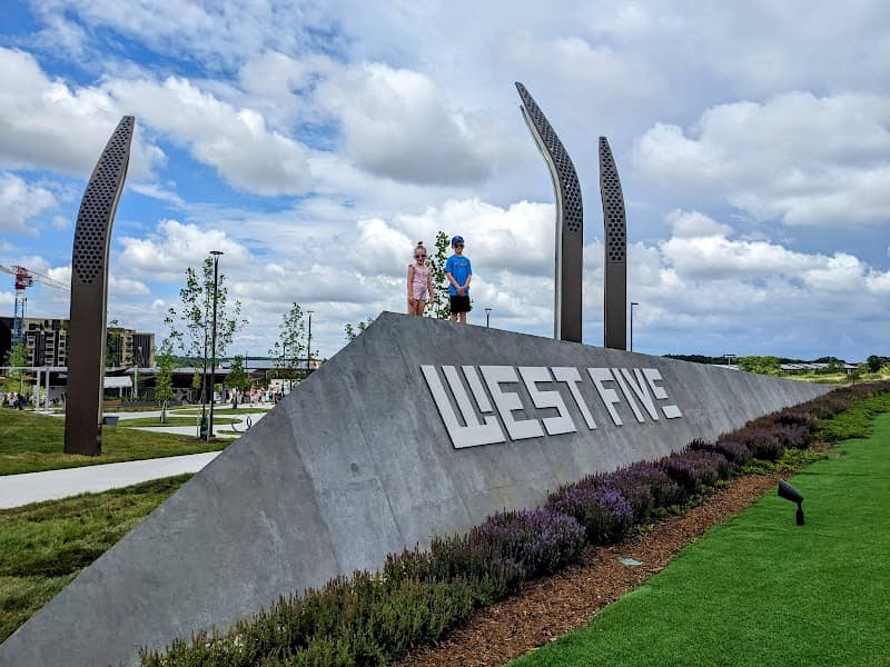 Legacy Square at West 5 - Image 1