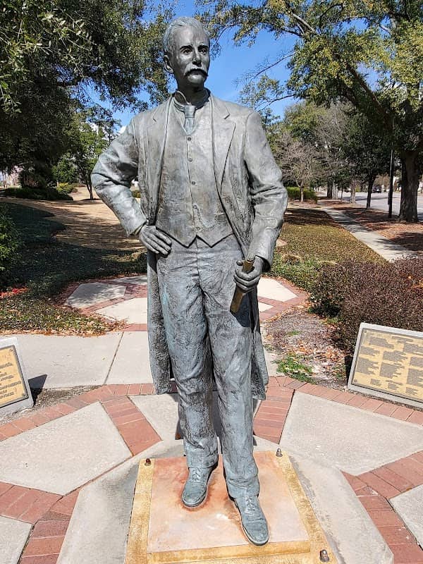 Calhoun Park - Image 2