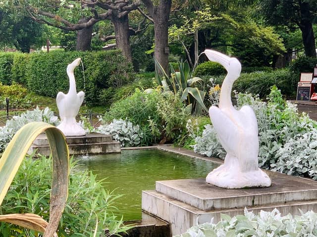 Pelican Fountains - Image 2