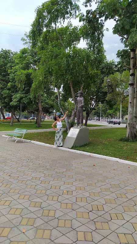 Estatua João Carga D'água - Image 2