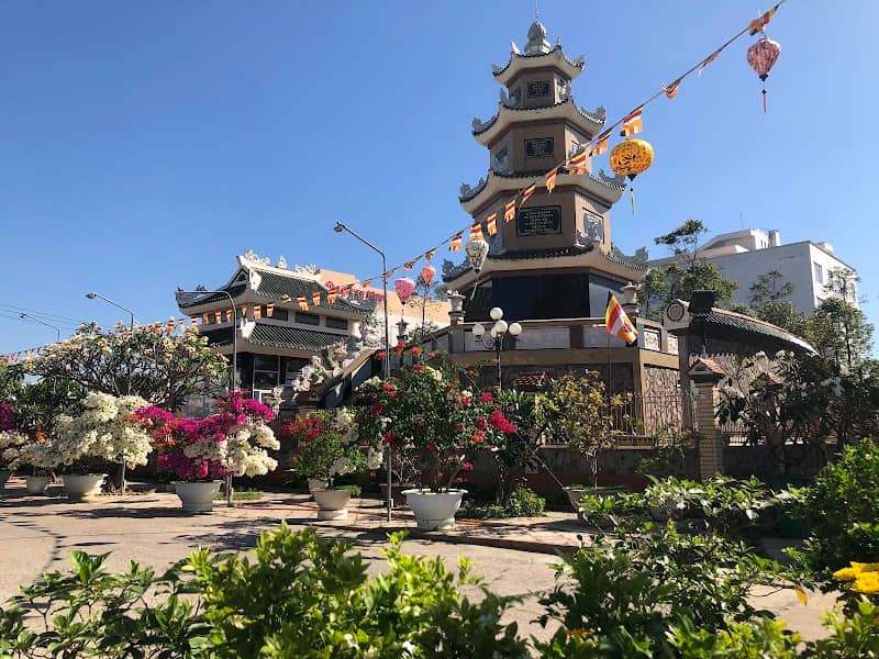 Tong Lam Van Thien Pagoda - Image 1