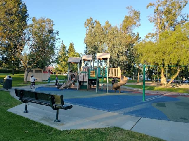 Hurless Barton Park - Image 3