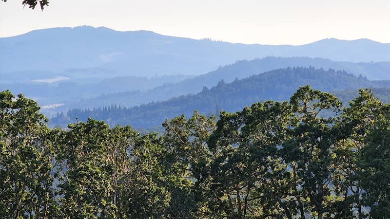 Cardwell Hill E Trailhead - Image 1