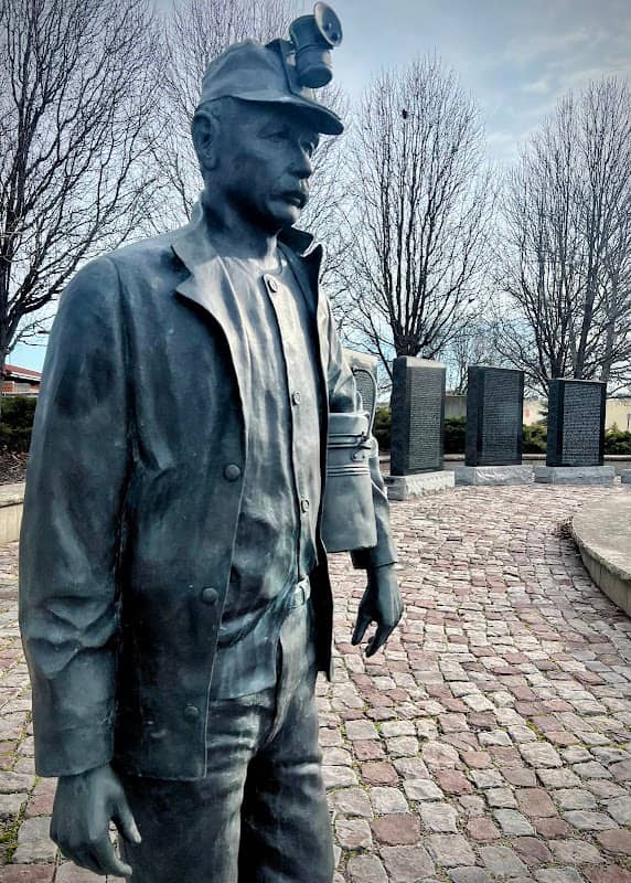 Miners Memorial - Image 1