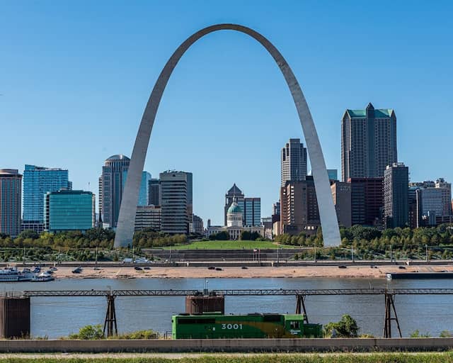 Mississippi River Overlook - Image 2
