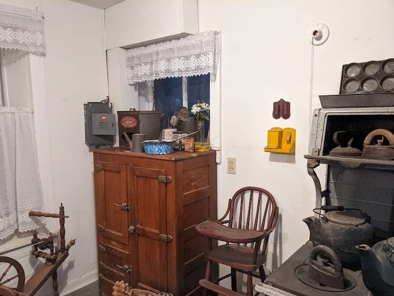 Weeping Water Historical Society - Image 1