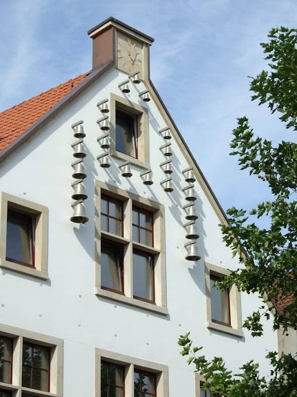 Carillon Glockenspiel - Image 1