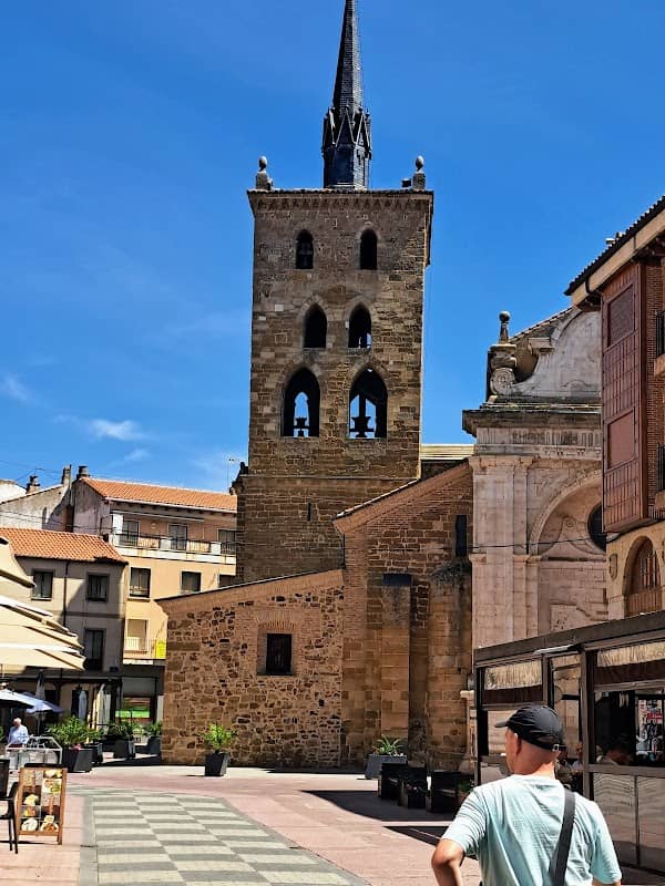 Centro Histórico de Benavente - Image 1