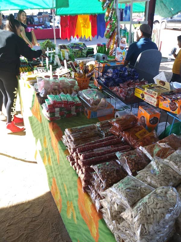 Big Daddy's Flea Market - Image 2