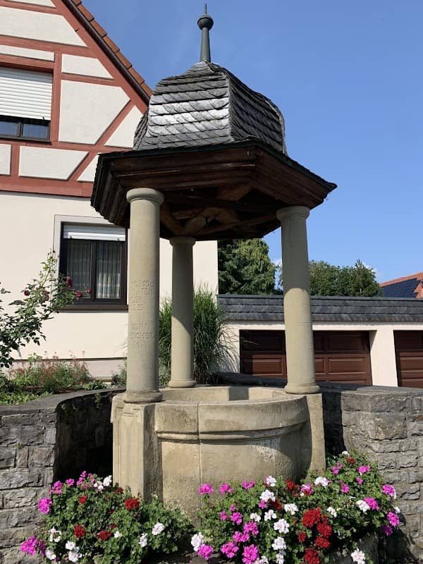 Brunnen von 1690 - Image 1